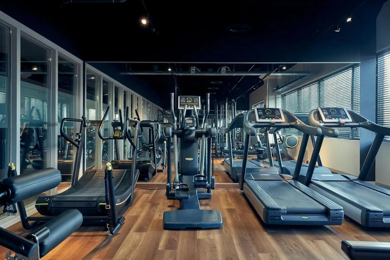 Corendon Urban Amsterdam Schiphol Airport Hotel 巴特霍芬多普